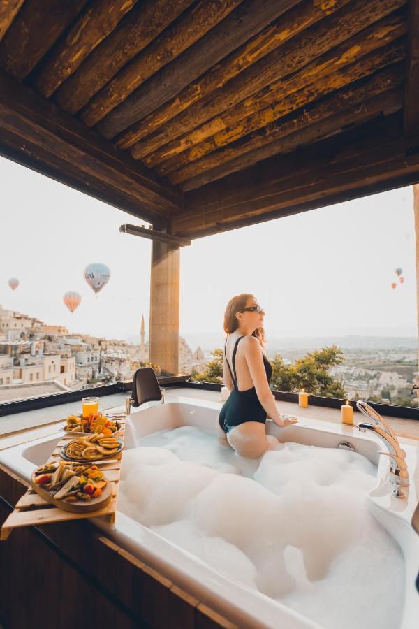 Bed and Breakfast Karma Cappadocia Uchisar Exterior foto