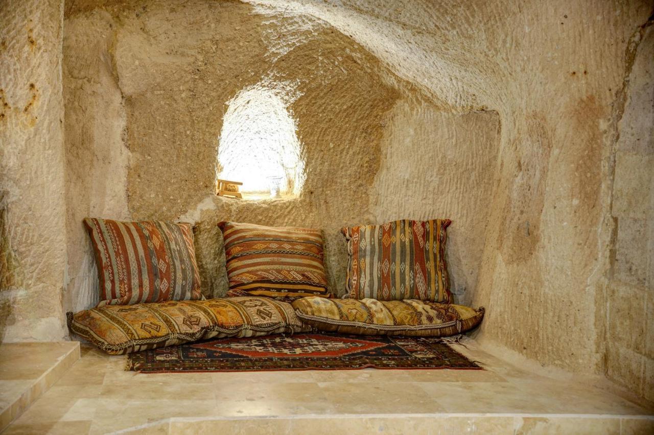 Bed and Breakfast Karma Cappadocia Uchisar Exterior foto
